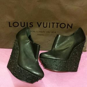 Black spike wedge leather boots size 10m